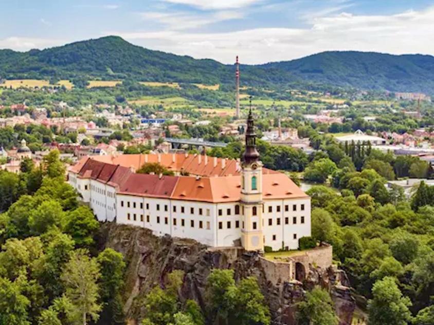 Laurahaus Villa Decin Eksteriør billede
